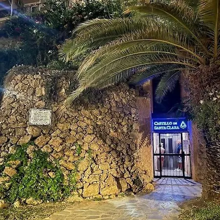 Loft Castillo Santa Clara * توريمولينوس