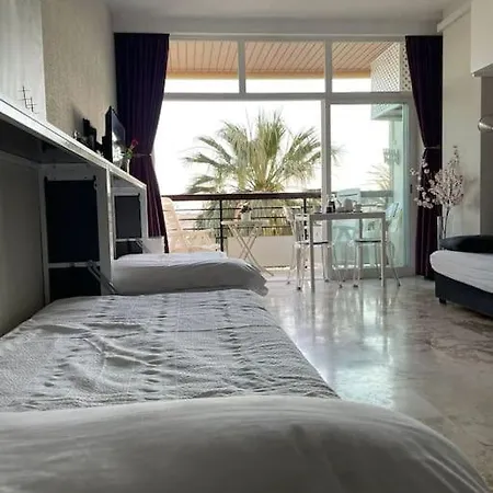 Loft Castillo Santa Clara דירה
